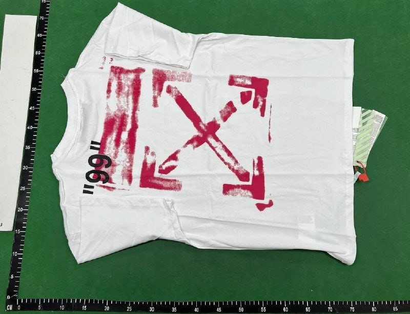 OFF-white T-shirt