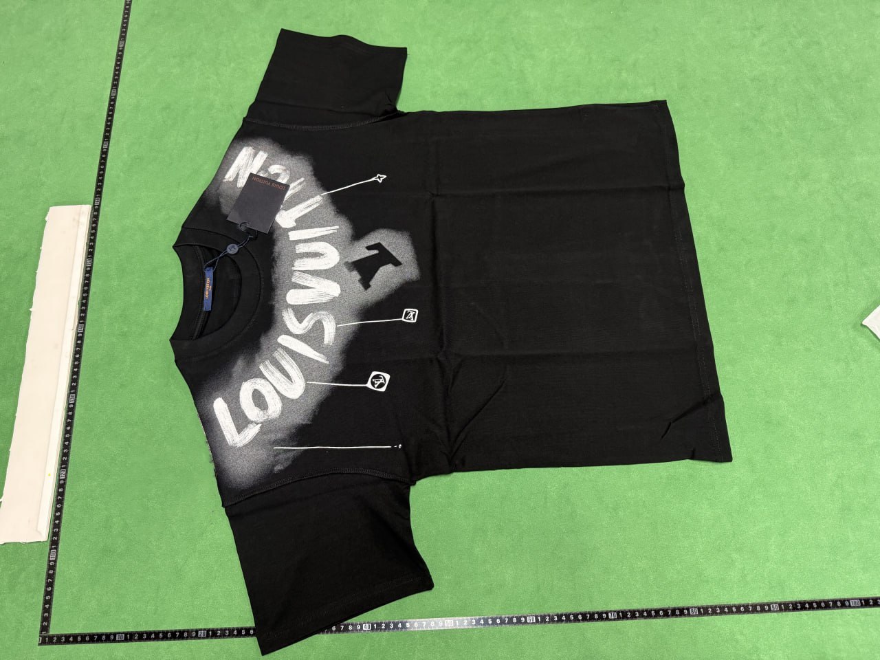 Louis Vuitton T-shirt Tee （ 40 Style