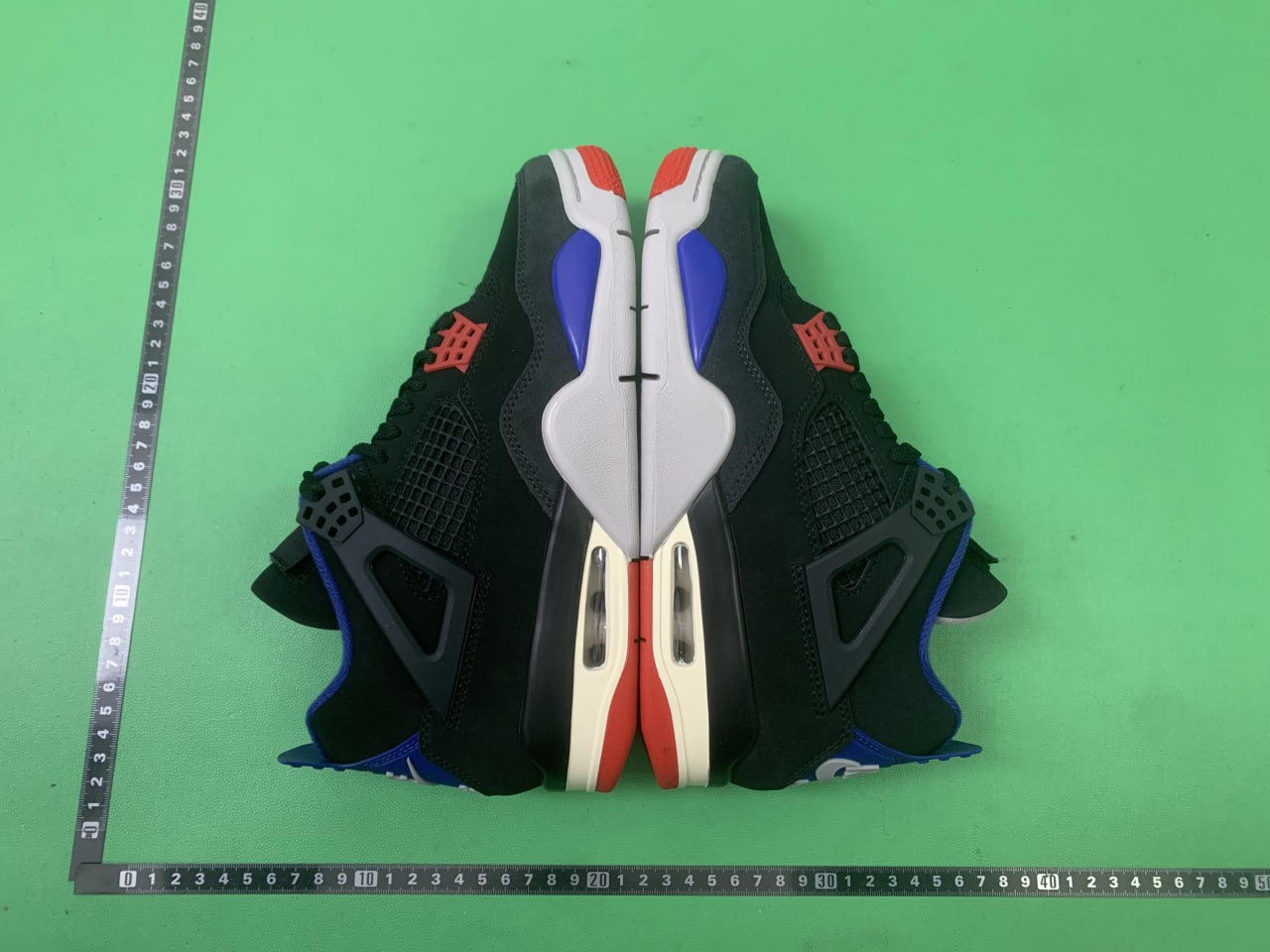 Nike Air Jordan 4