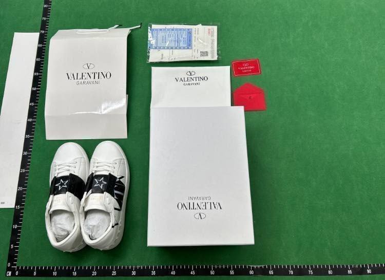 VALENTINO