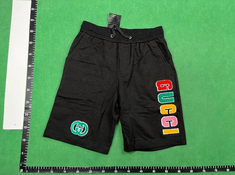 Gucci shorts (40 styles)