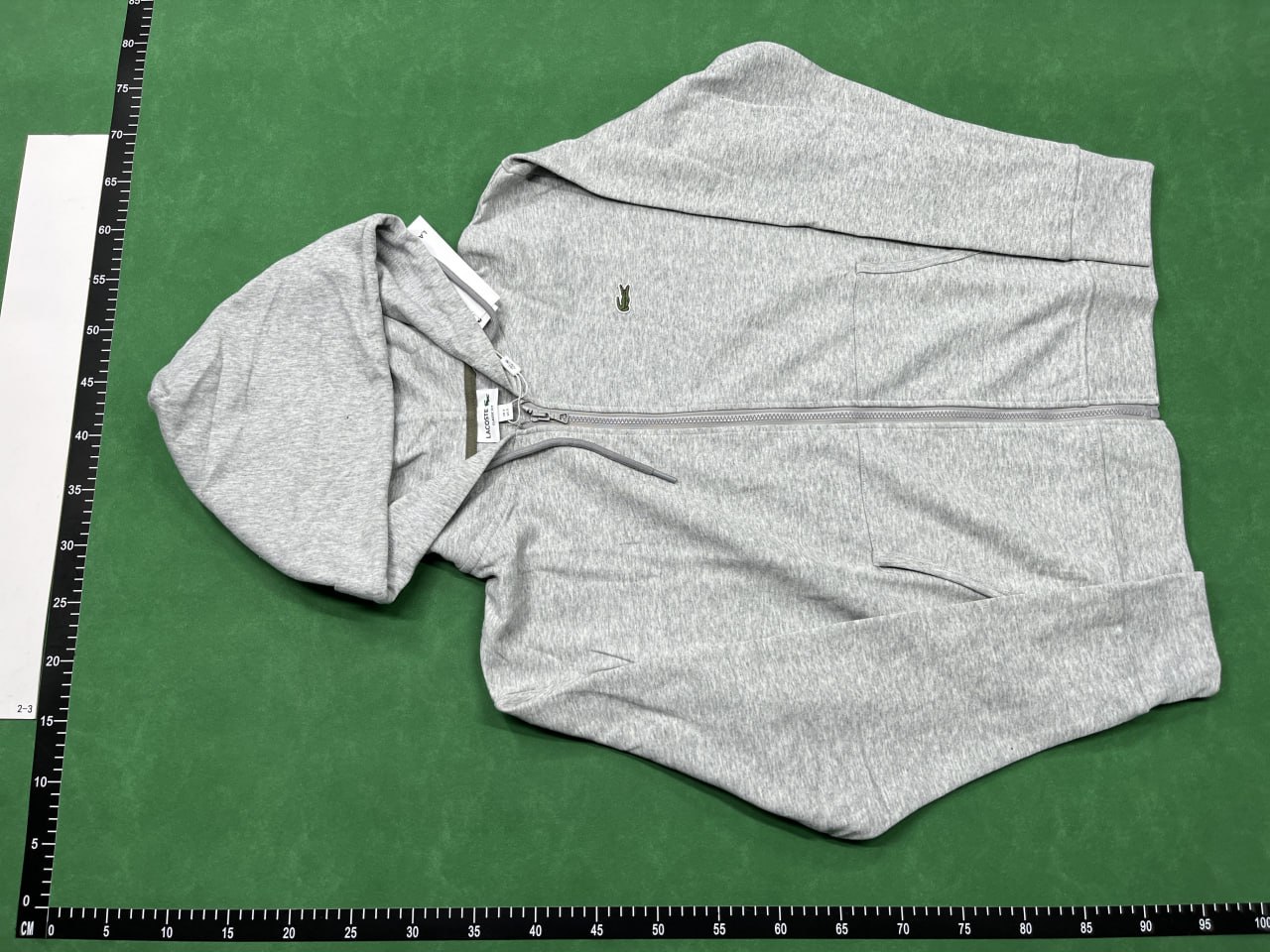 Lacoste suit (40 CP)