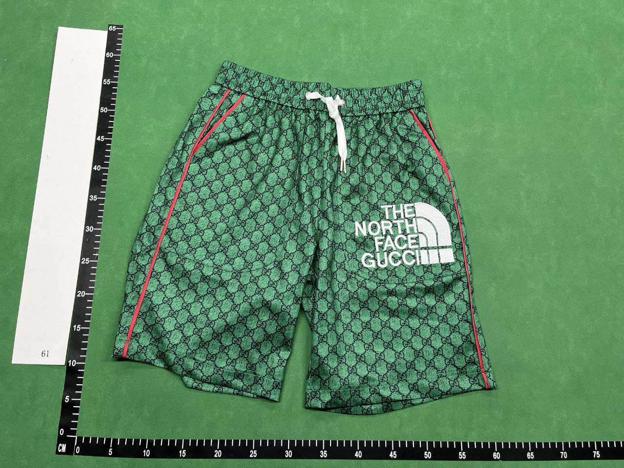 Gucci The North Face shorts