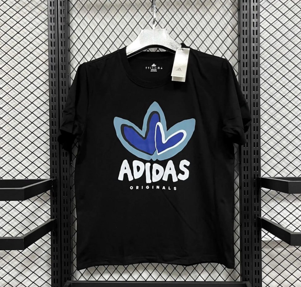 Nike/Adidas/lordan T-Shirt 38 STYLE TOP)