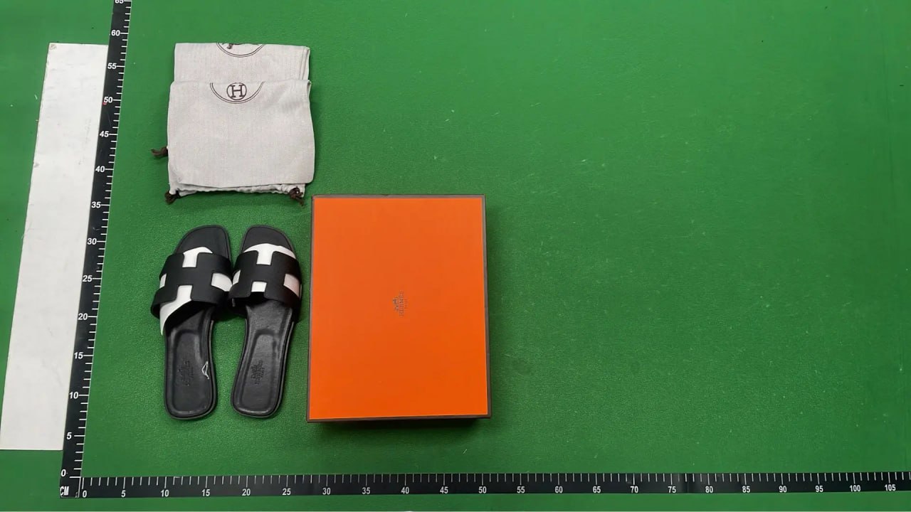 Hermes slippers( 39 + styles)