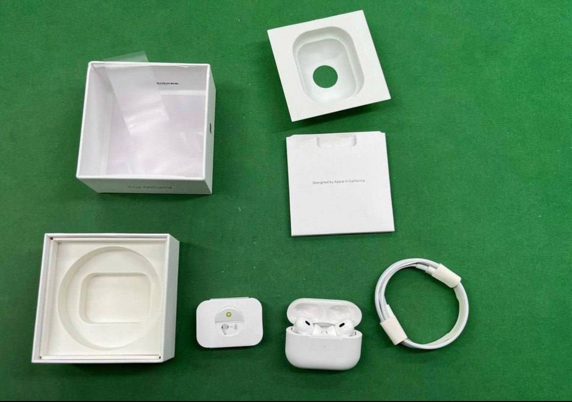 APPLE SERIES