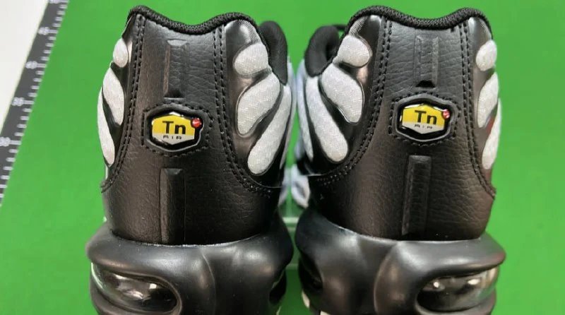 Nike Air Cushion shoes