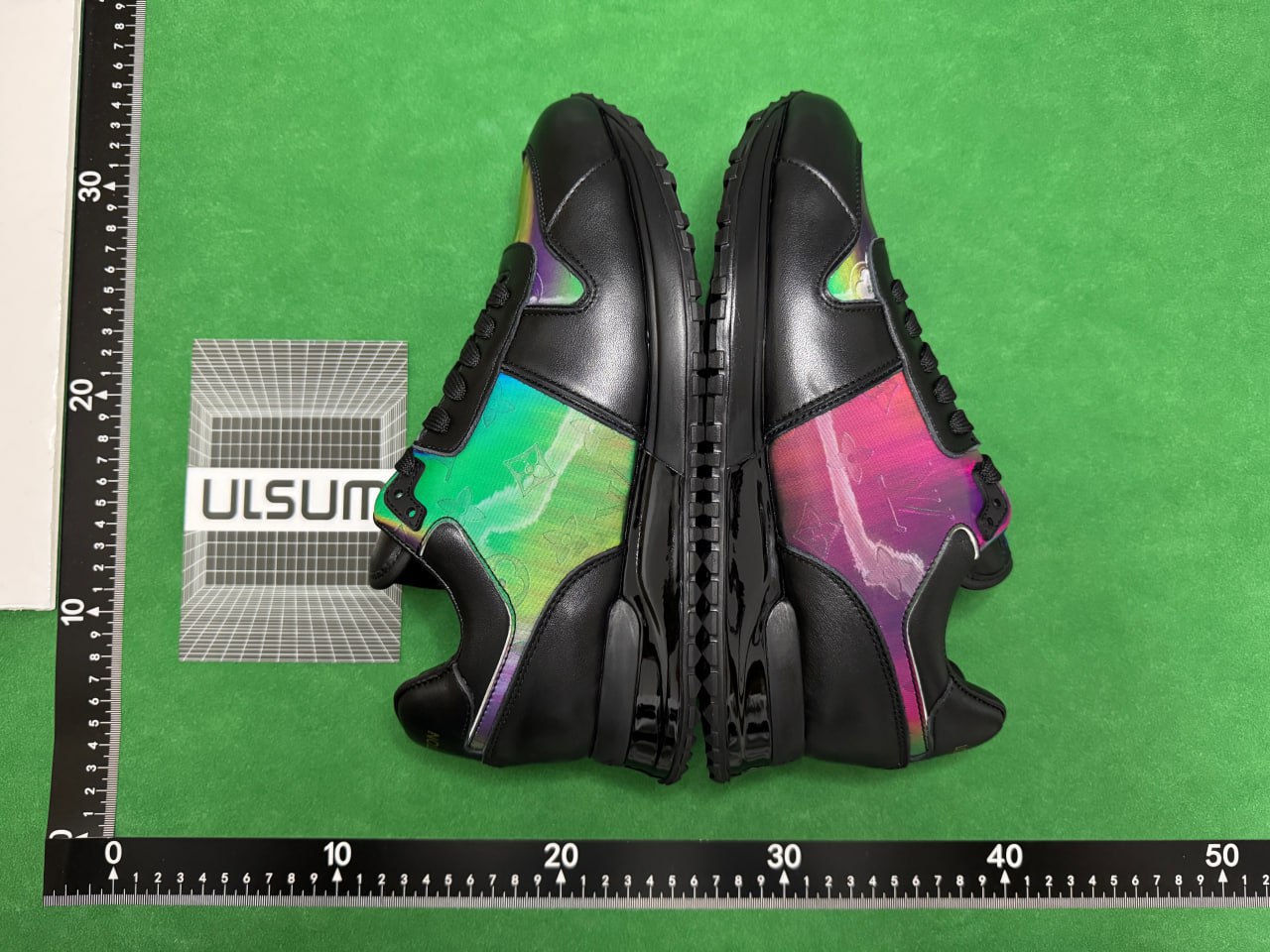 Louis Vuitton Run Away Discoloration Shoes（40 styles