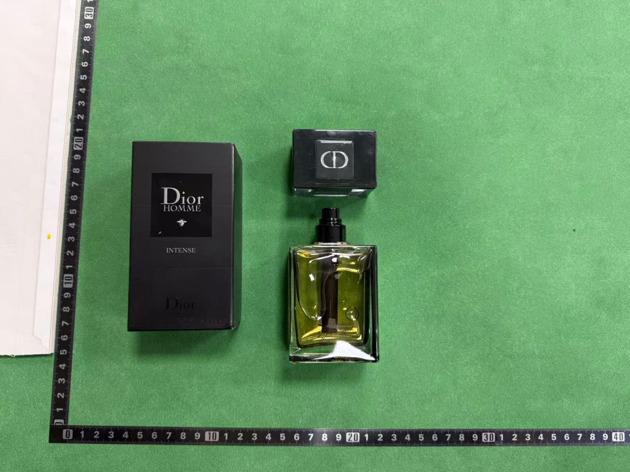 Dior Chanel Gucci Perfume ( 40 + styles