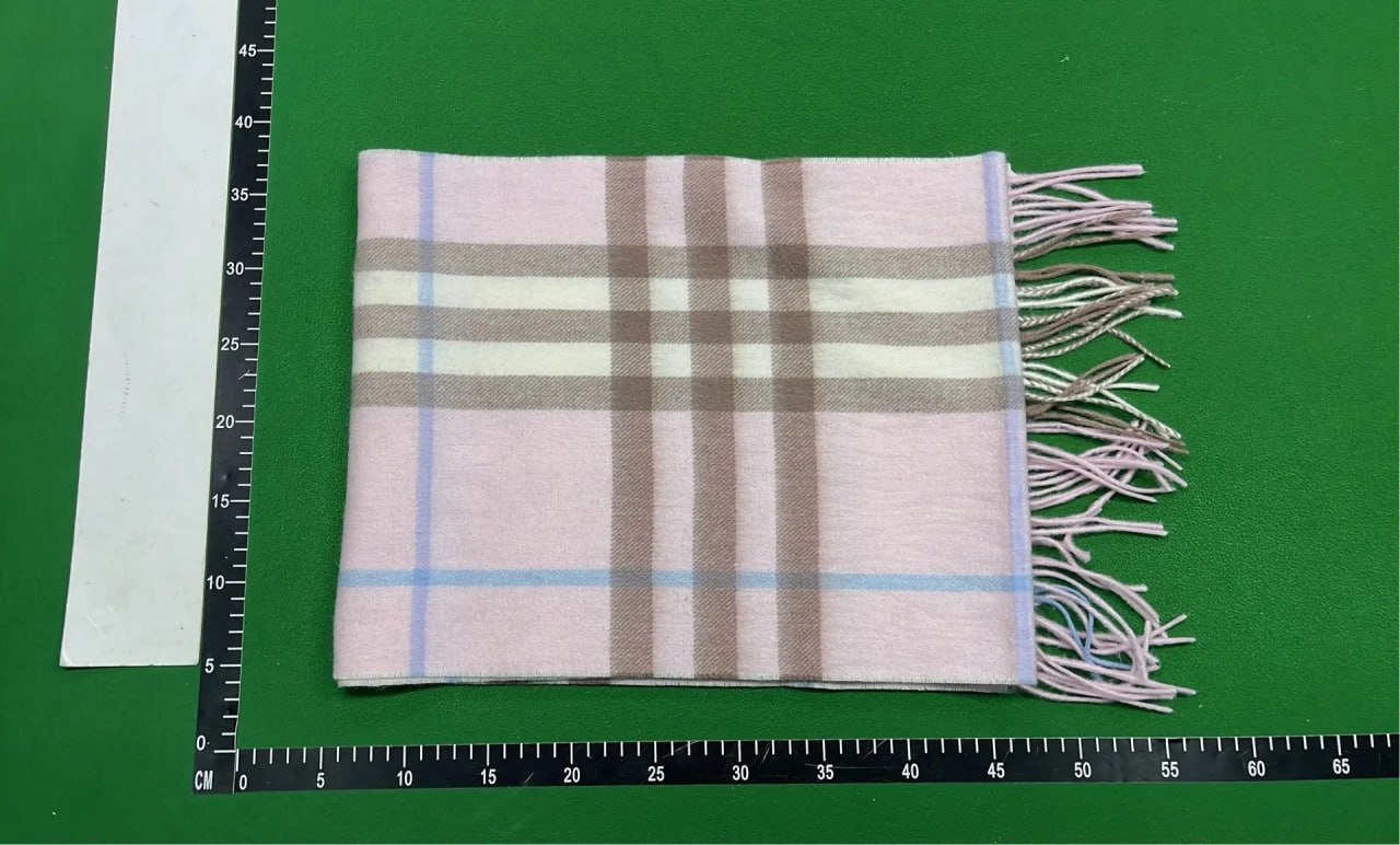 Burberry Vintage Check Scarf