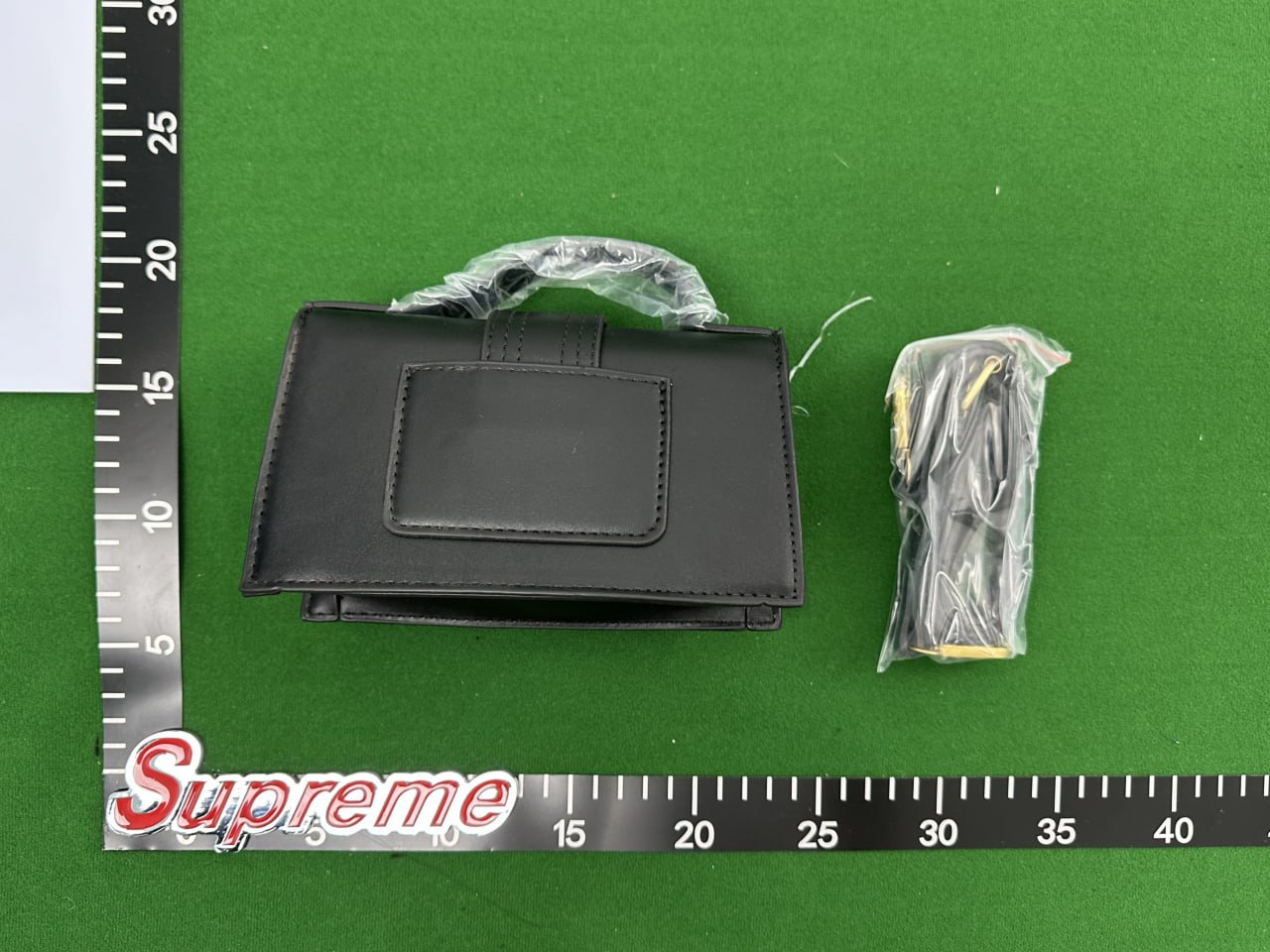 Jacquemus Le Chiquito Bag [4 Colors Available]