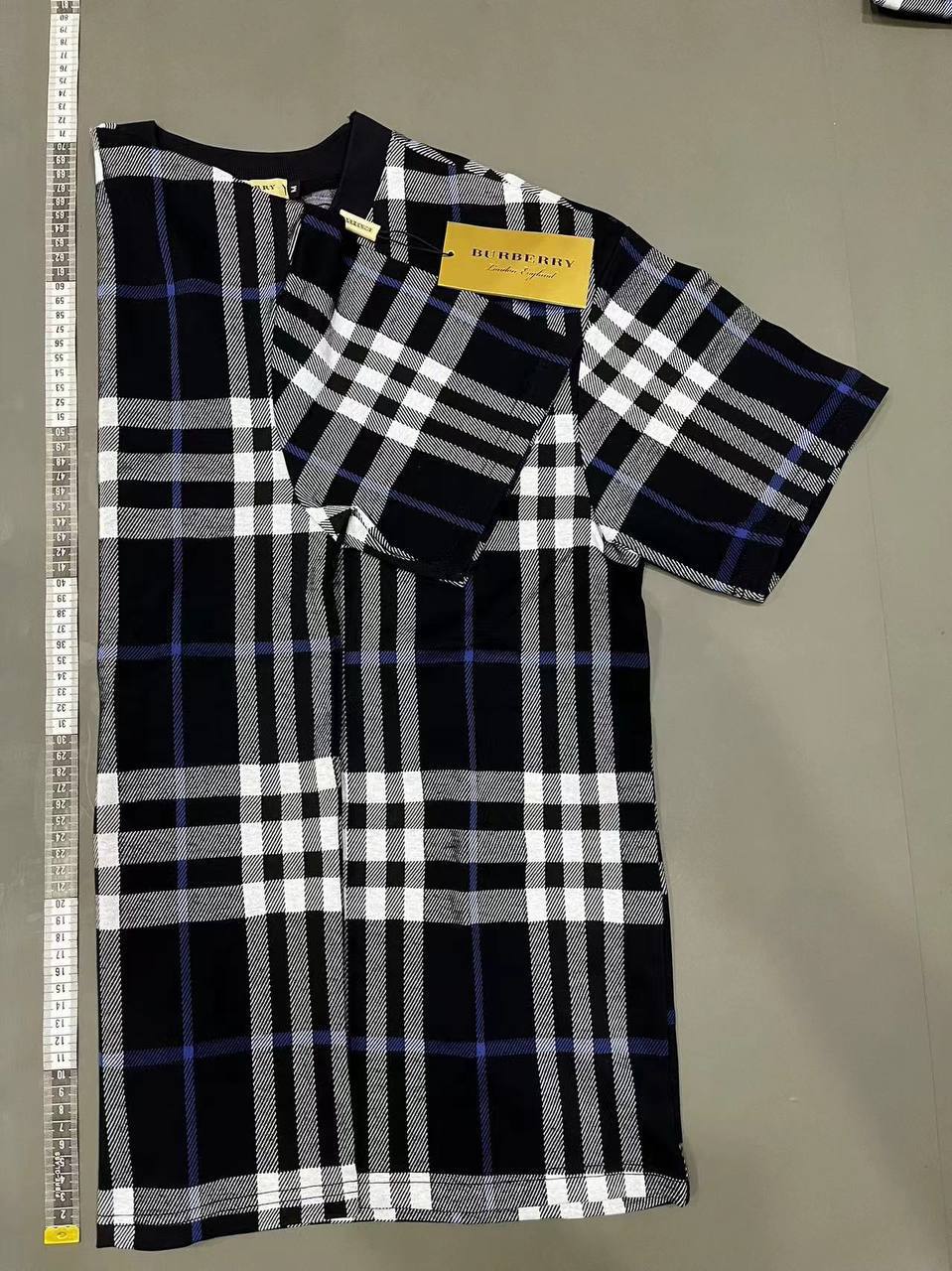 Burberry Check Print T-Shirt/Shorts Set [40 colors]