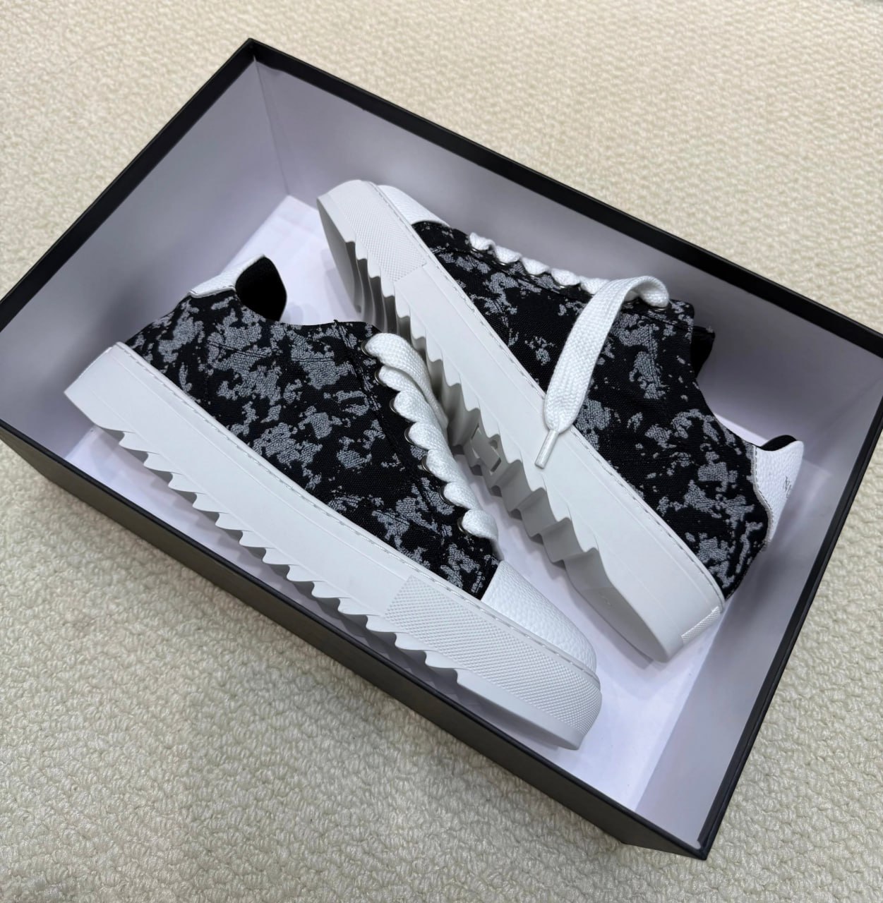 NUMERIS MAYA Sneakers [19+ styles]