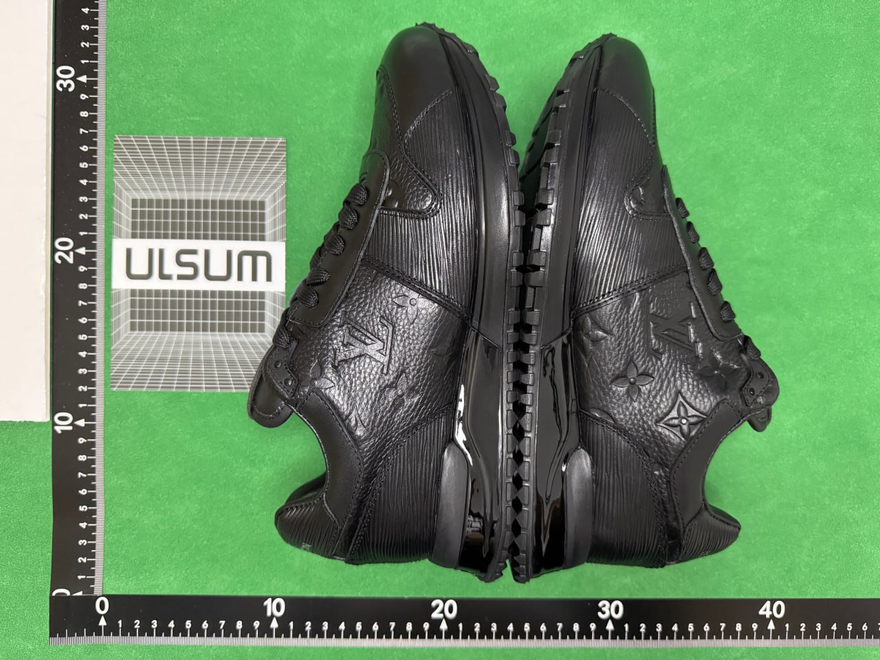 Louis Vuitton Run Away Sneakers [40 Styles]