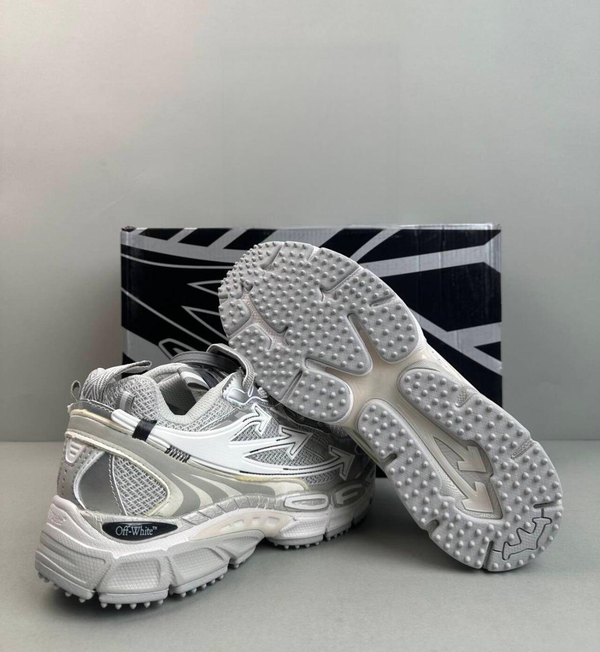 Off-White Be Right Back Sneakers