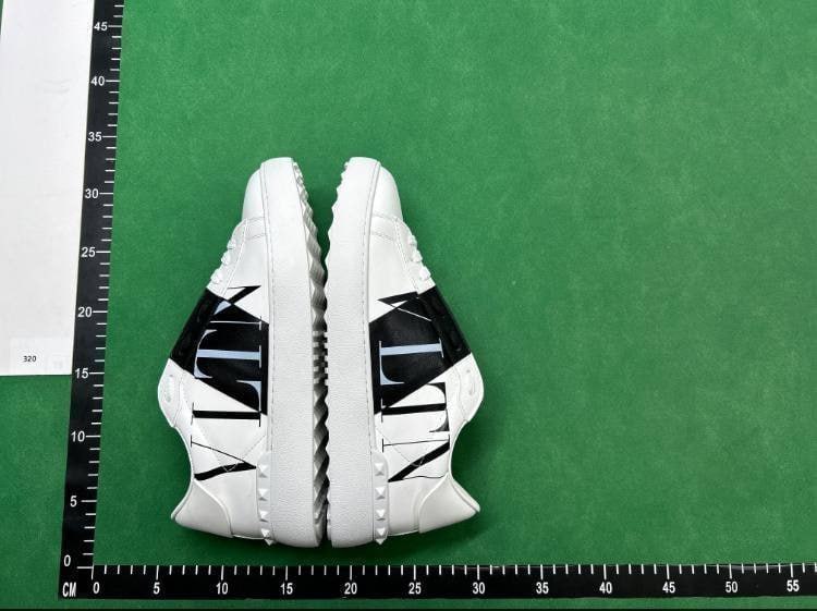 Valentino Rockstud Sneakers