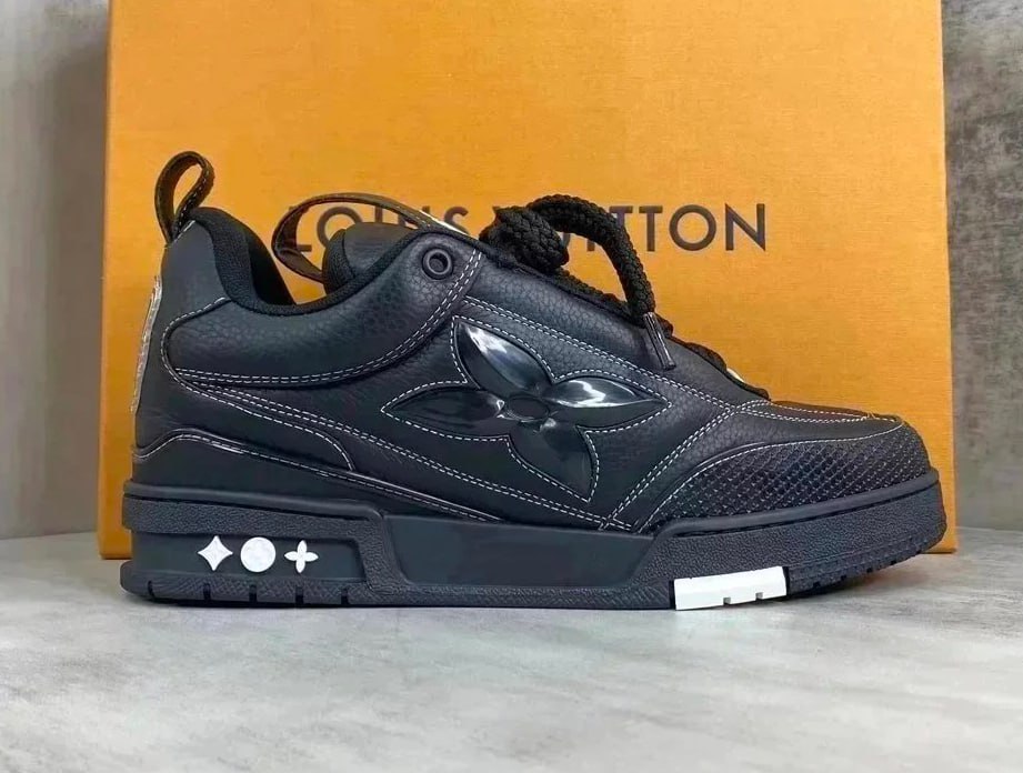 Air Jordan 4 Sneakers