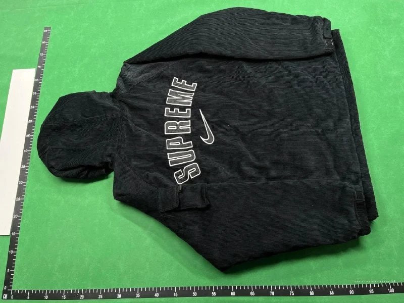 Supreme Milano Half-Zip Sweatshirt & Hoodies Collection