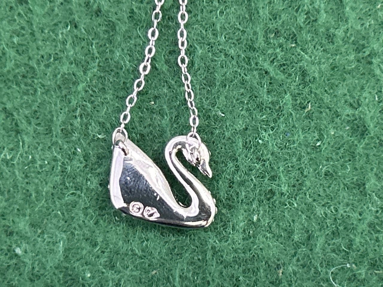 SHIHUALUOSHIQI Swan Necklace [25 styles]