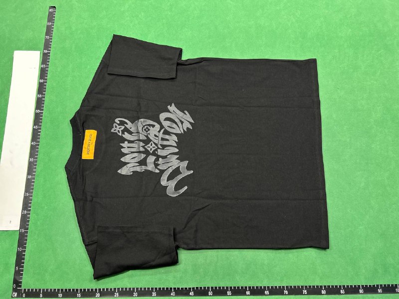 Louis Vuitton Monogram T-Shirt [38 styles]