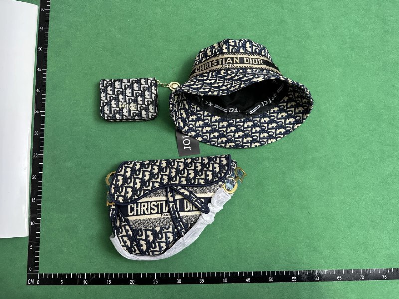 Louis Vuitton Monogram Messenger Bags [40 styles]