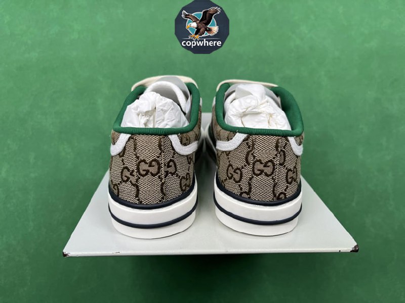 Gucci GG Supreme Sneakers [8 styles]