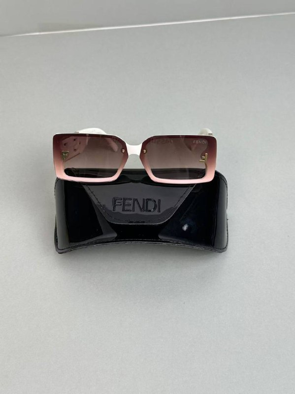 FENDI B22 Sunglasses [19 styles]