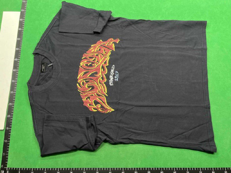 Louis Vuitton Graphic T-Shirt [38 styles]