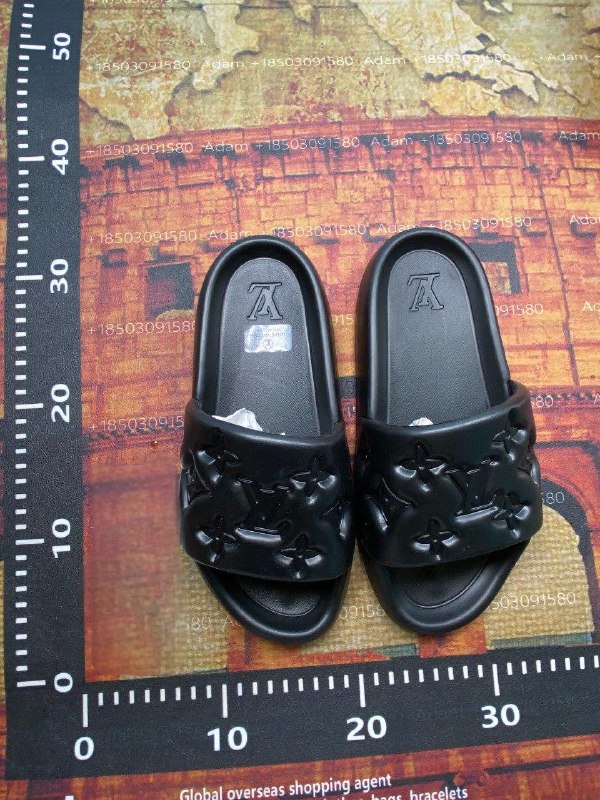 Louis Vuitton Monogram Slide Sandals [2 styles]