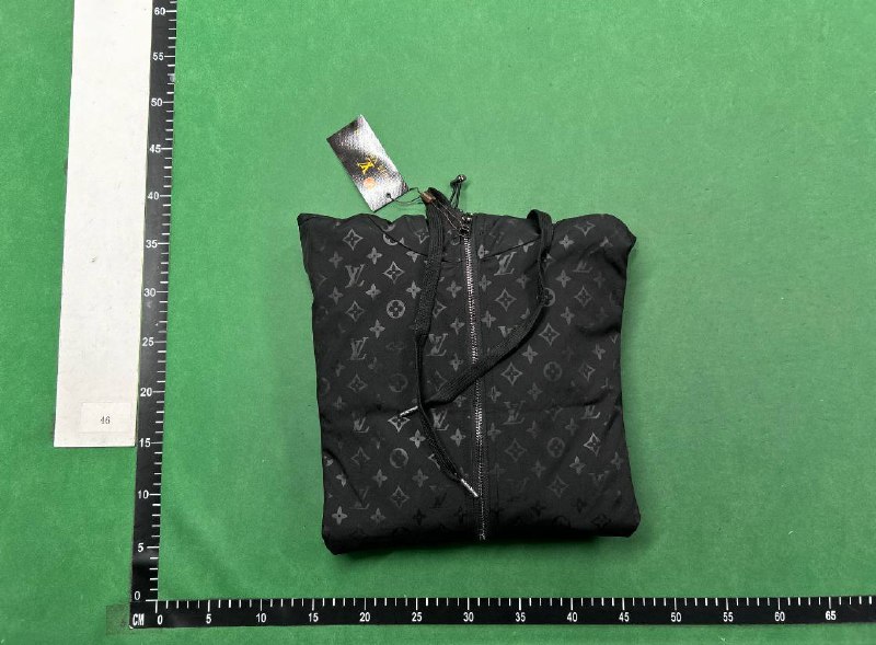 Louis Vuitton Monogram Windbreaker [3 styles]
