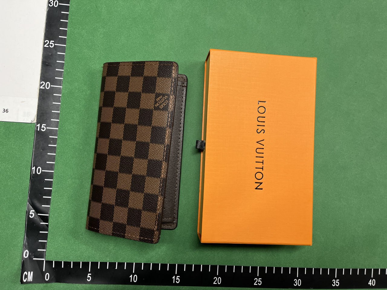 Louis Vuitton Damier and Monogram Wallets [11 styles]