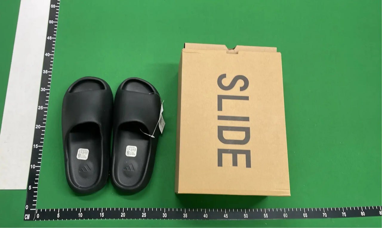 Adidas Yeezy Slide Slippers [40 styles]