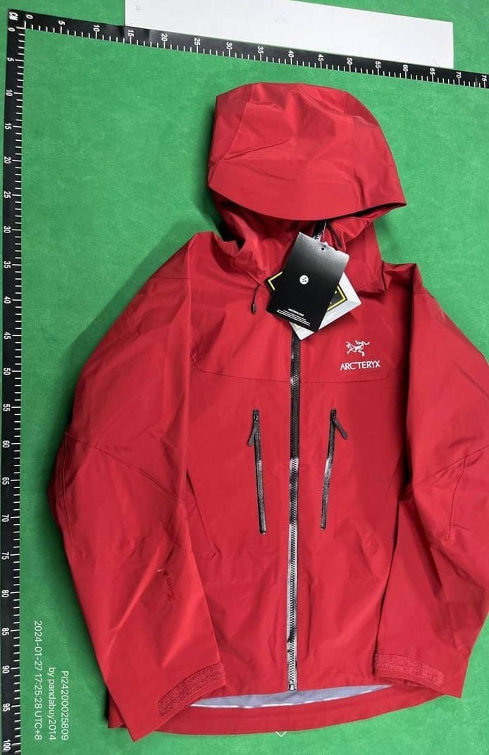 The North Face Mountain Jacket [34 styles]