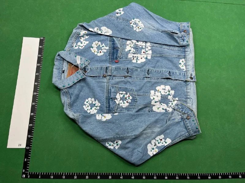 Levi's Denim Tear Jacket / Jeans Set [28 styles]