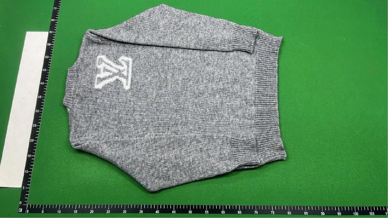 Louis Vuitton Monogram Knit Sweater [27 styles]