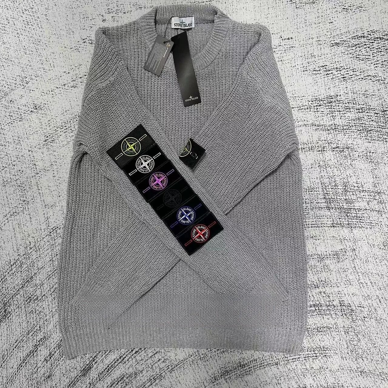 STONE ISLAND Ribbed V-Neck Sweater [40 styles]