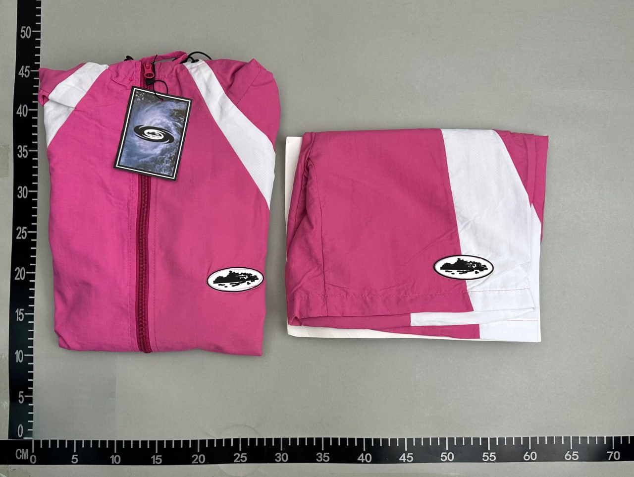 Corteiz Pink Hooded Jacket/Shorts Set [8 styles]
