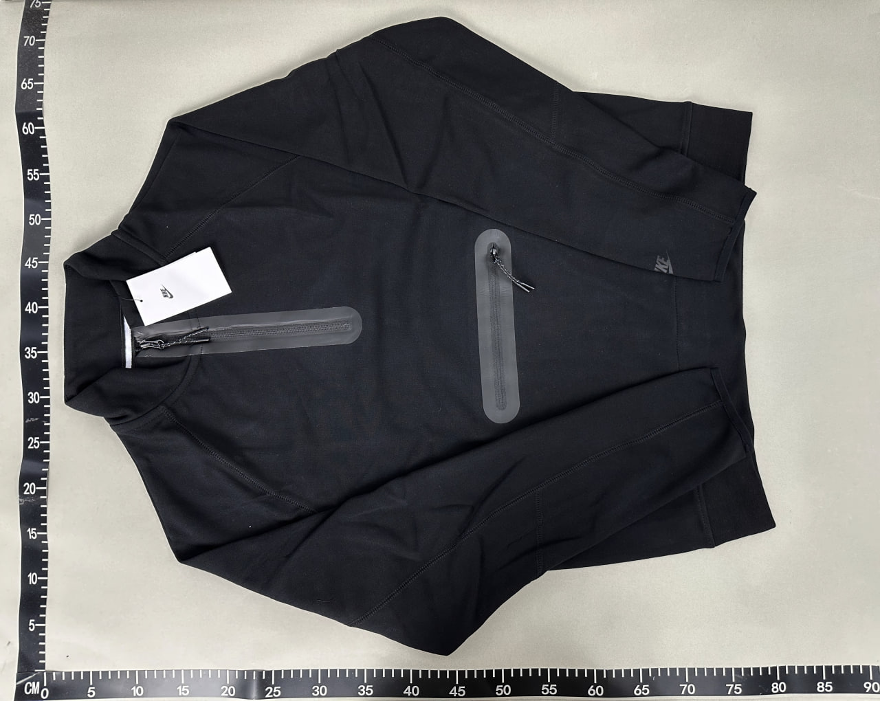 Nike B22 Half-Zip Sweatshirt [10 styles]