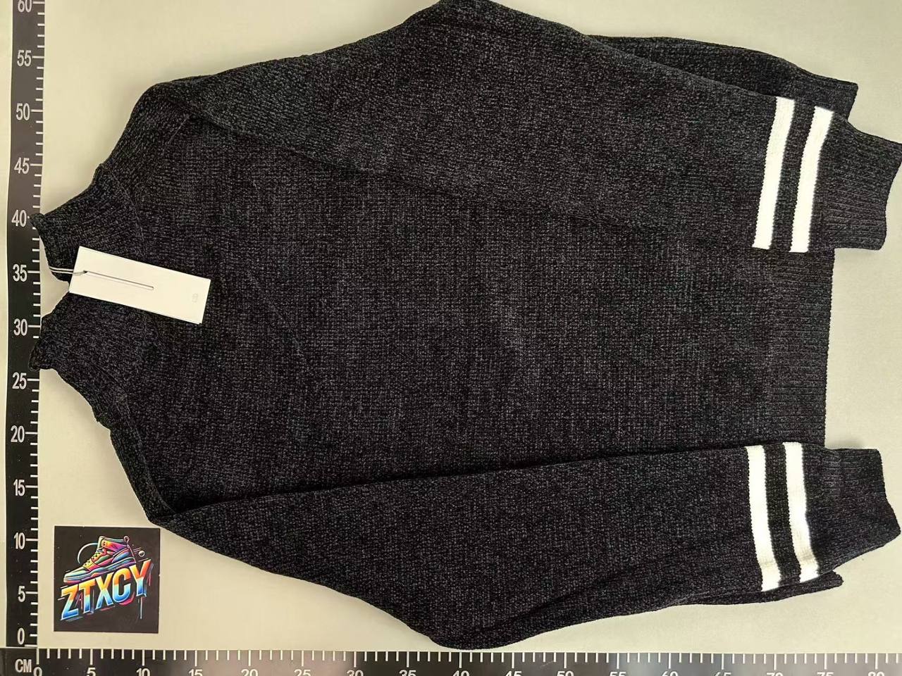 Dior DIOR Logo Knit Sweater [3 styles]