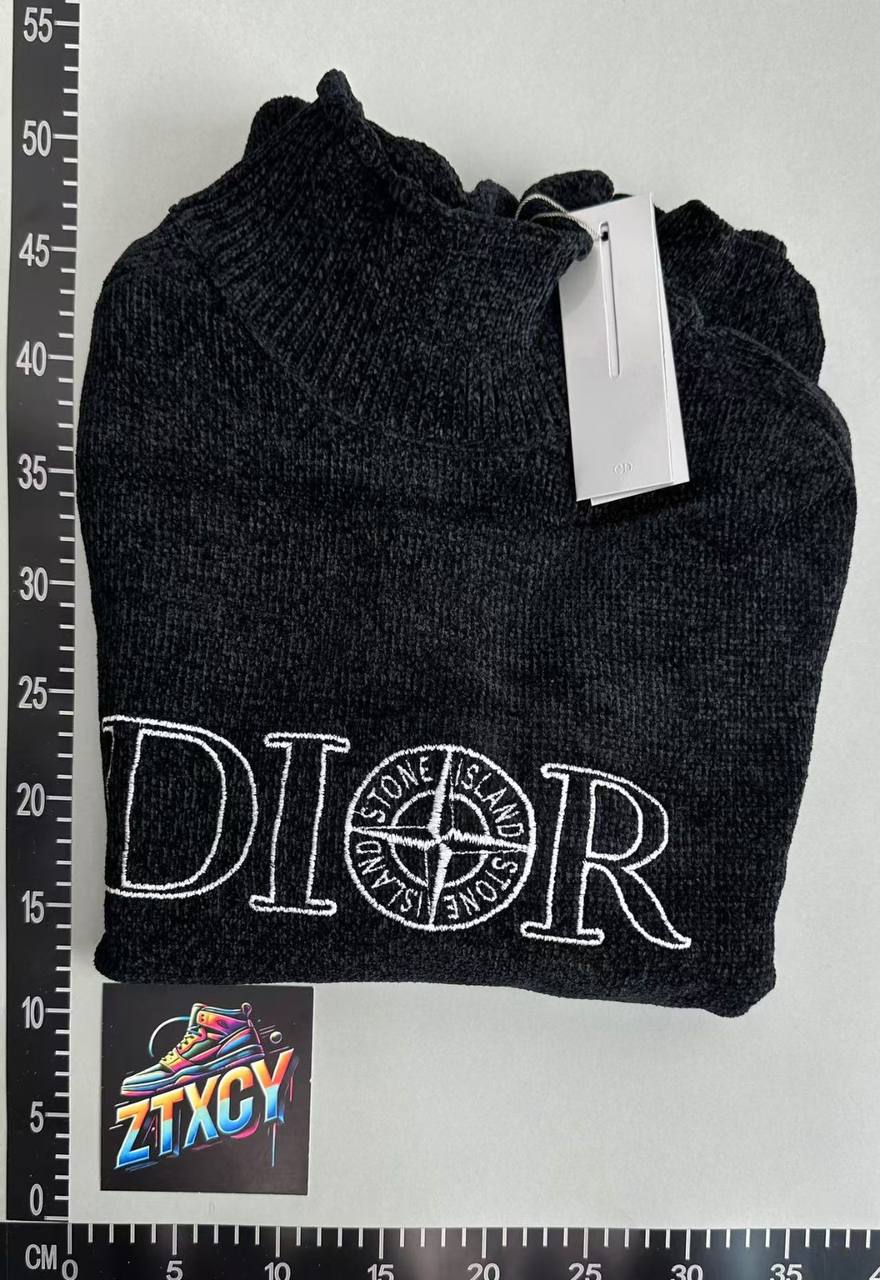 Dior DIOR Logo Knit Sweater [3 styles]