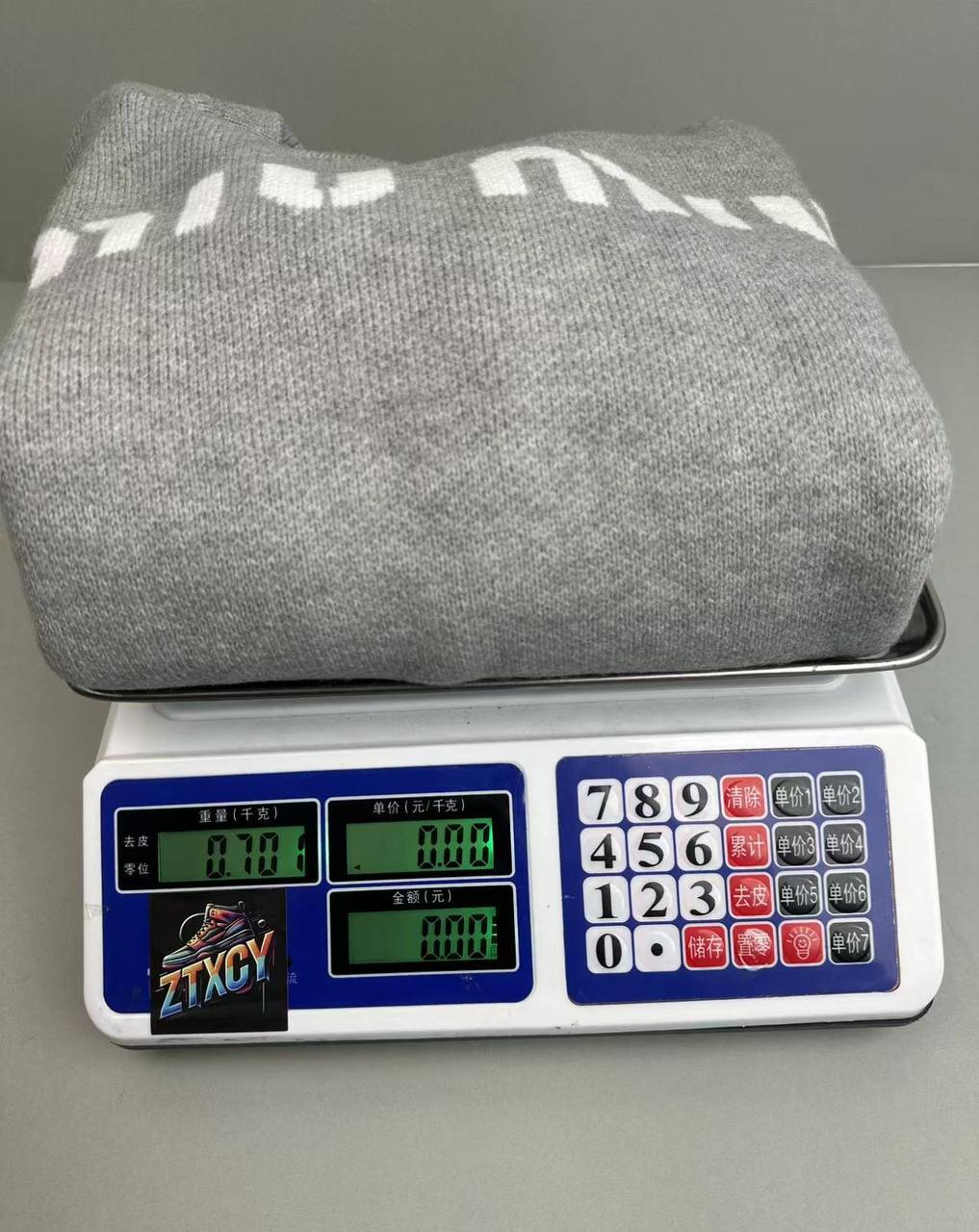 Miu Miu Logo Knit Sweater [10 styles]