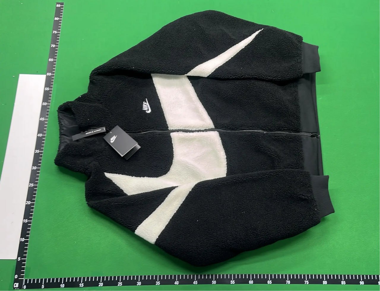 Nike Swoosh Fleece Jacket & Vest [6 styles]