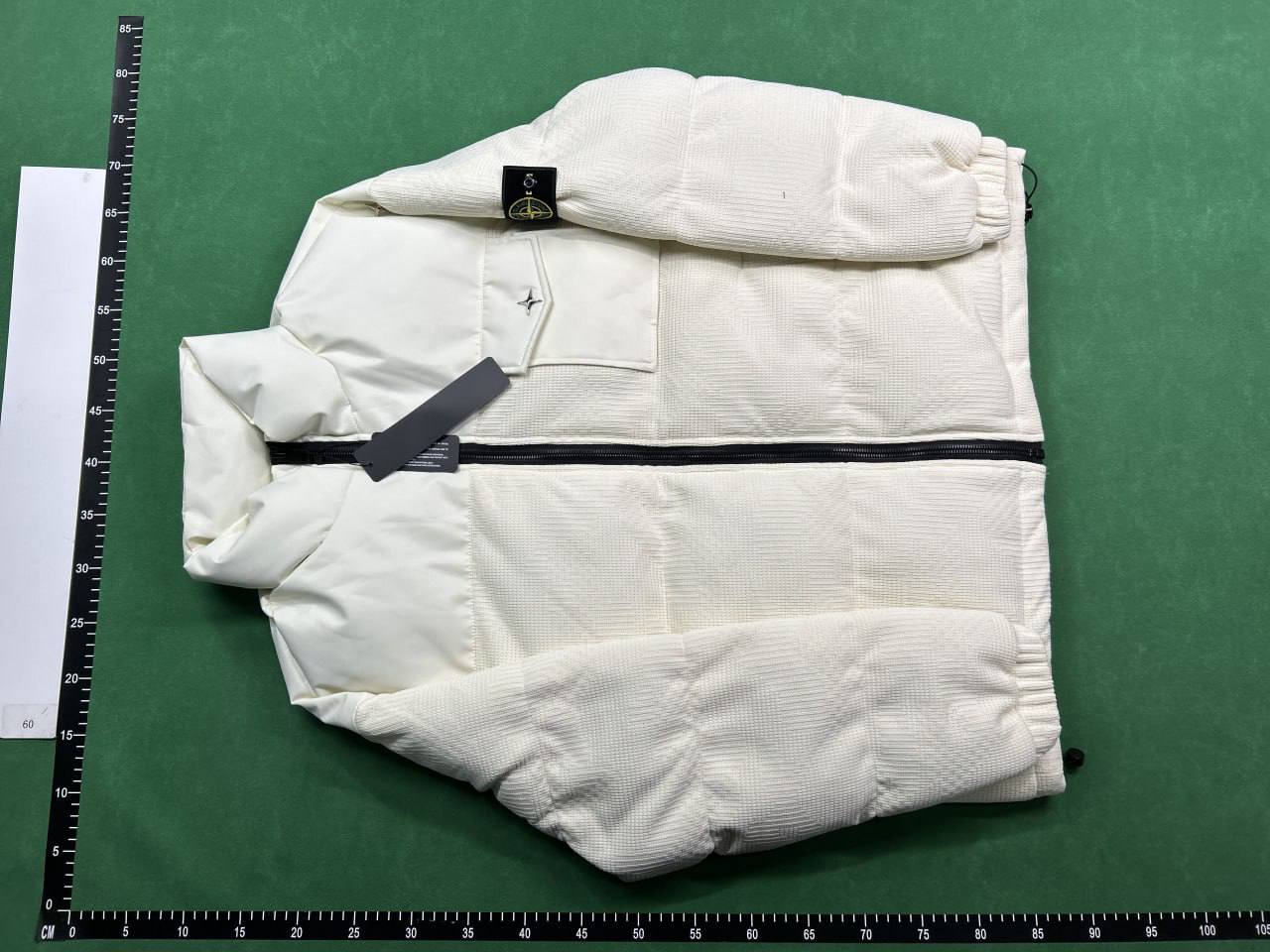 STONE ISLAND Hooded Puffer Jacket [28 styles]