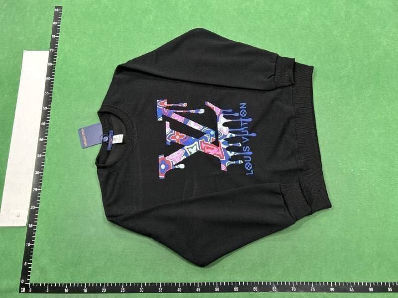 Louis Vuitton, Gucci, Balenciaga, Givenchy Graphic Sweatshirts [40 styles]