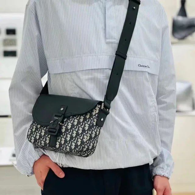 Dior Oblique Saddle Bag [3 styles]