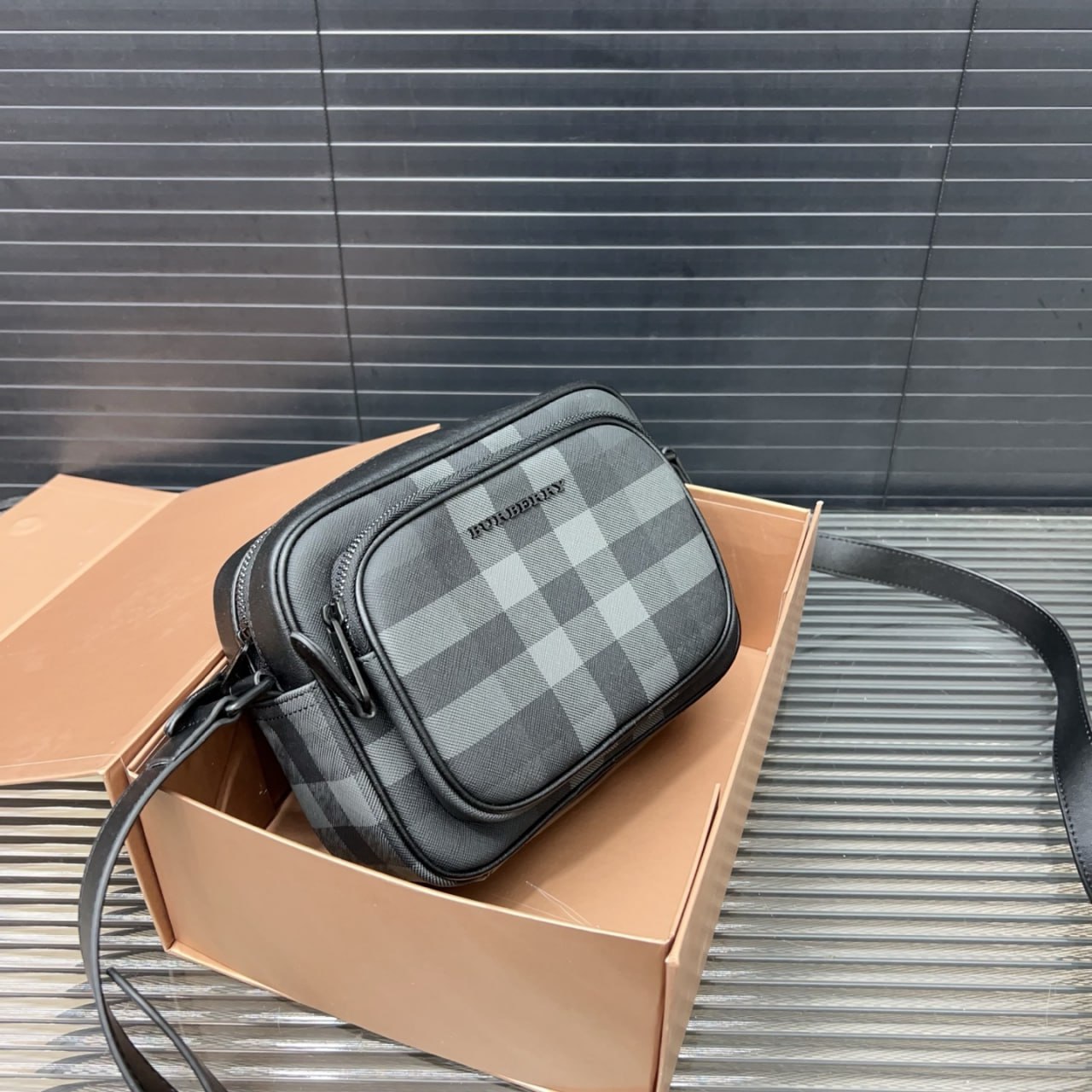 Burberry Vintage Check Backpack & Camera Bags [40 styles]