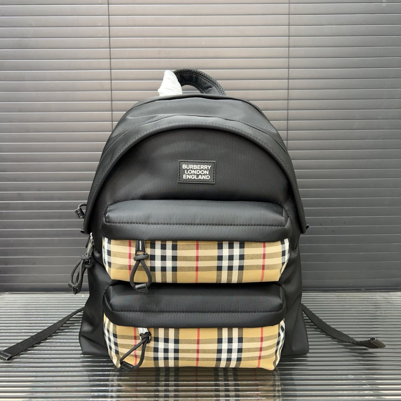 Burberry Vintage Check Backpack & Camera Bags [40 styles]