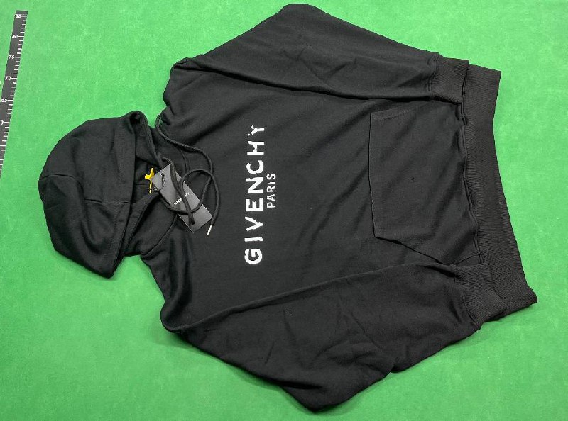 Givenchy Logo Hoodie [3 styles]