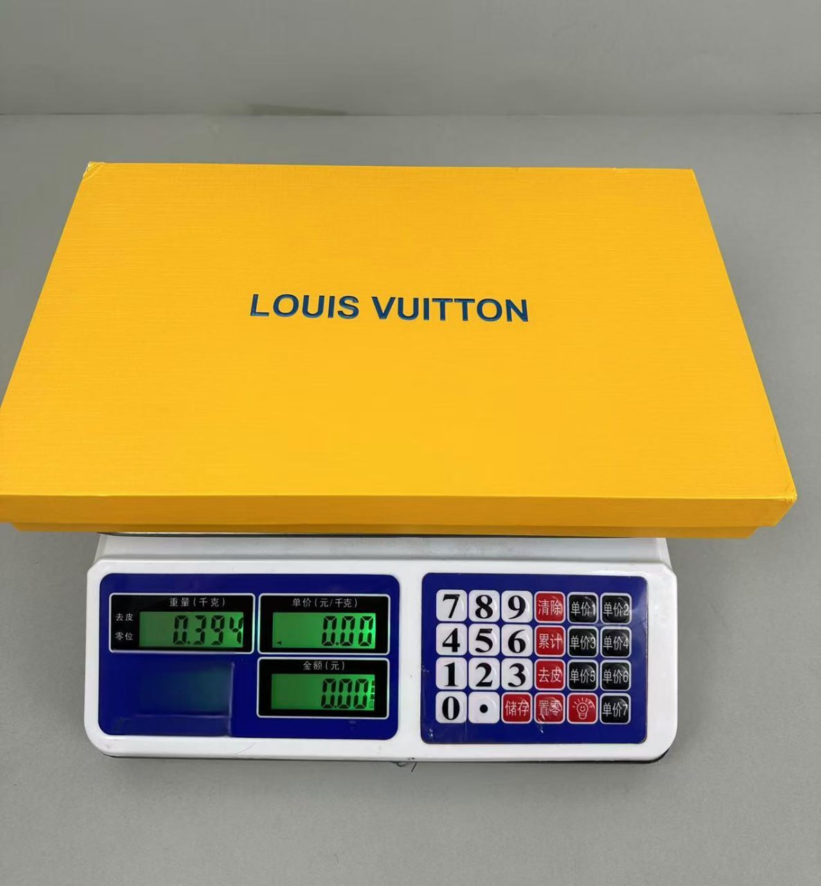 Louis Vuitton Monogram Beanie [9 styles]