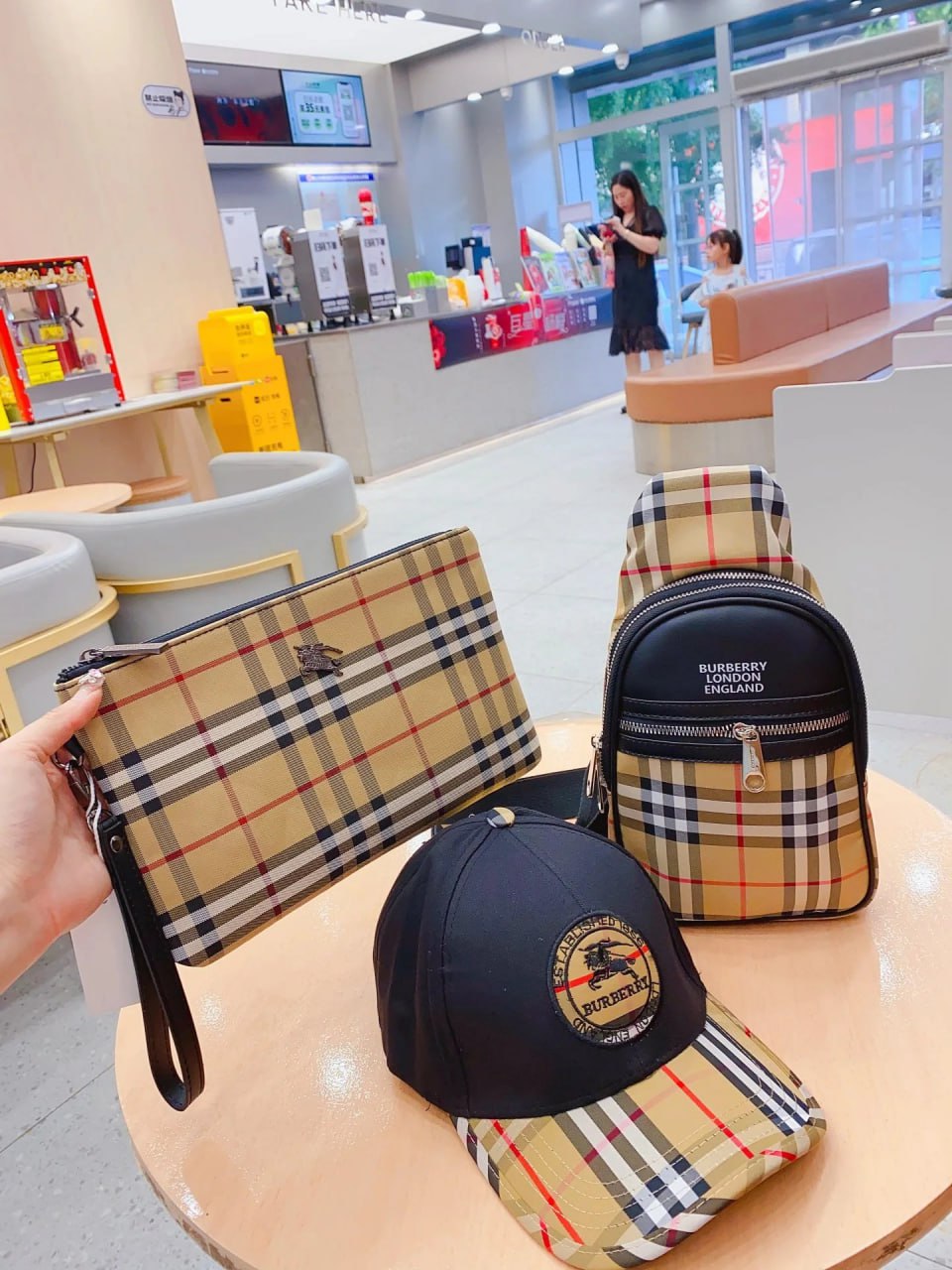 Burberry Vintage Check Bag Set [39 styles]
